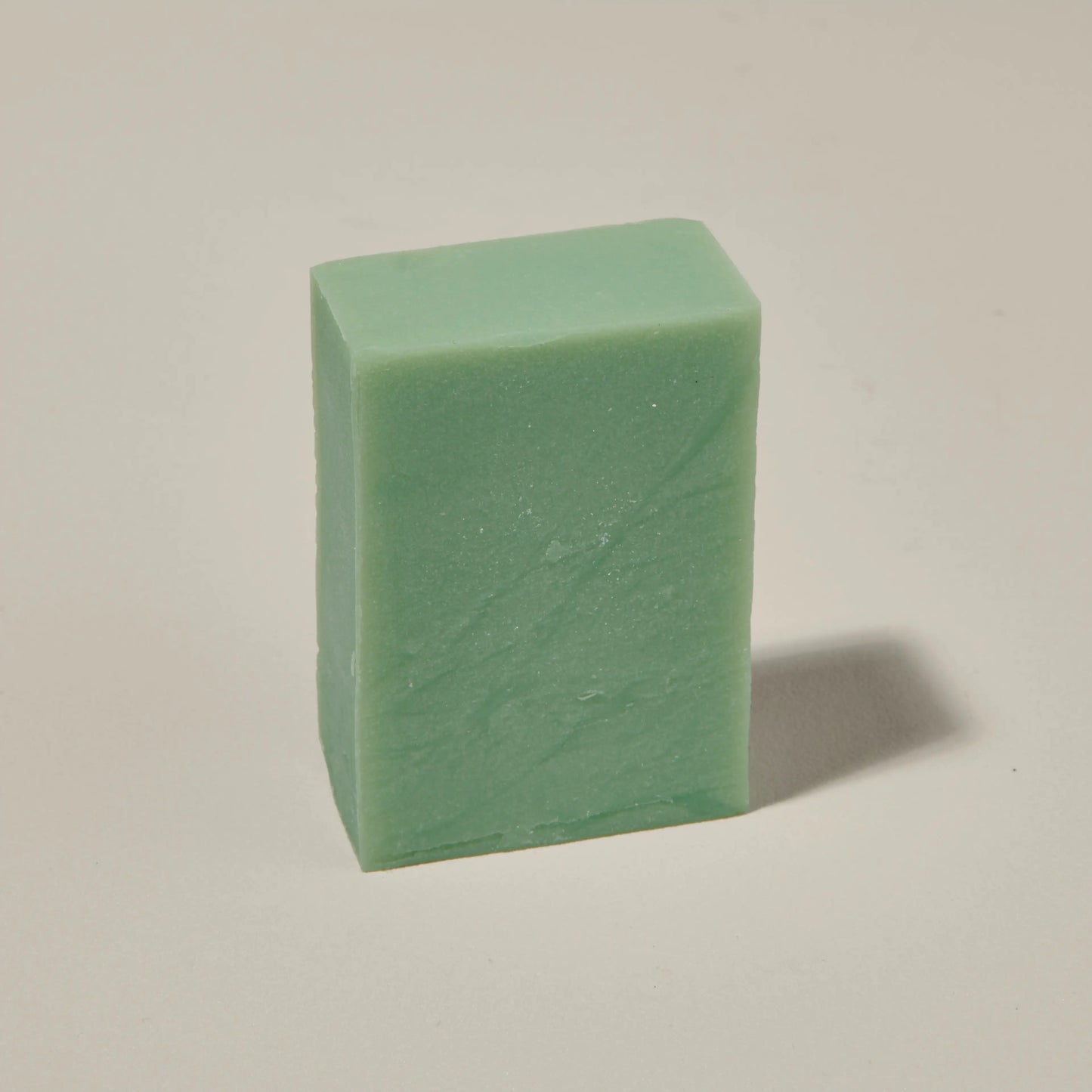 FRIENDS OF NATURE handgeschöpfte Duschseife mit Aloe Vera 100 g
