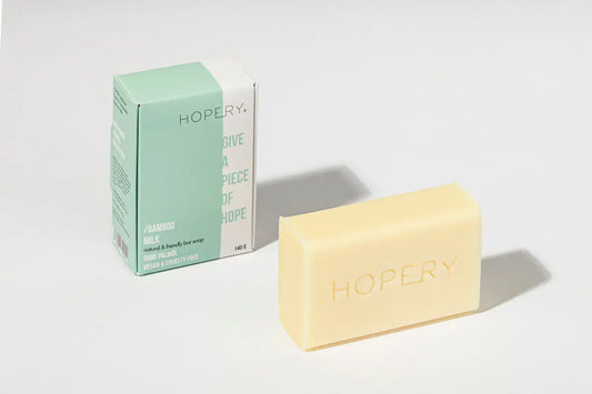 HOPERY Ultimate Seifen Set extra milde Hand- & Körperseife 4 Stück mit Seifensäckchen