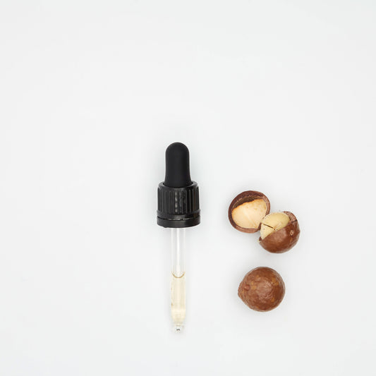 OELFAKTORISCH Marula Öl Gesichtsöl für trockene und empfindliche Haut 30 ml / 10 ml