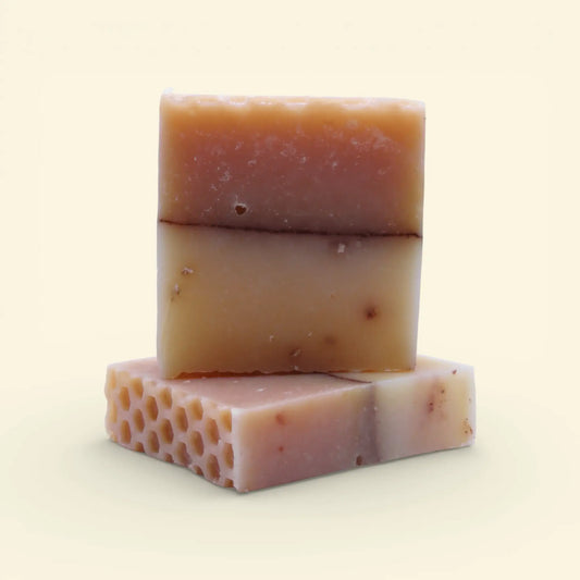 SOAPGUYS HONIG-HAFER Naturseife beruhigende Pflege für trockene Haut 100 g