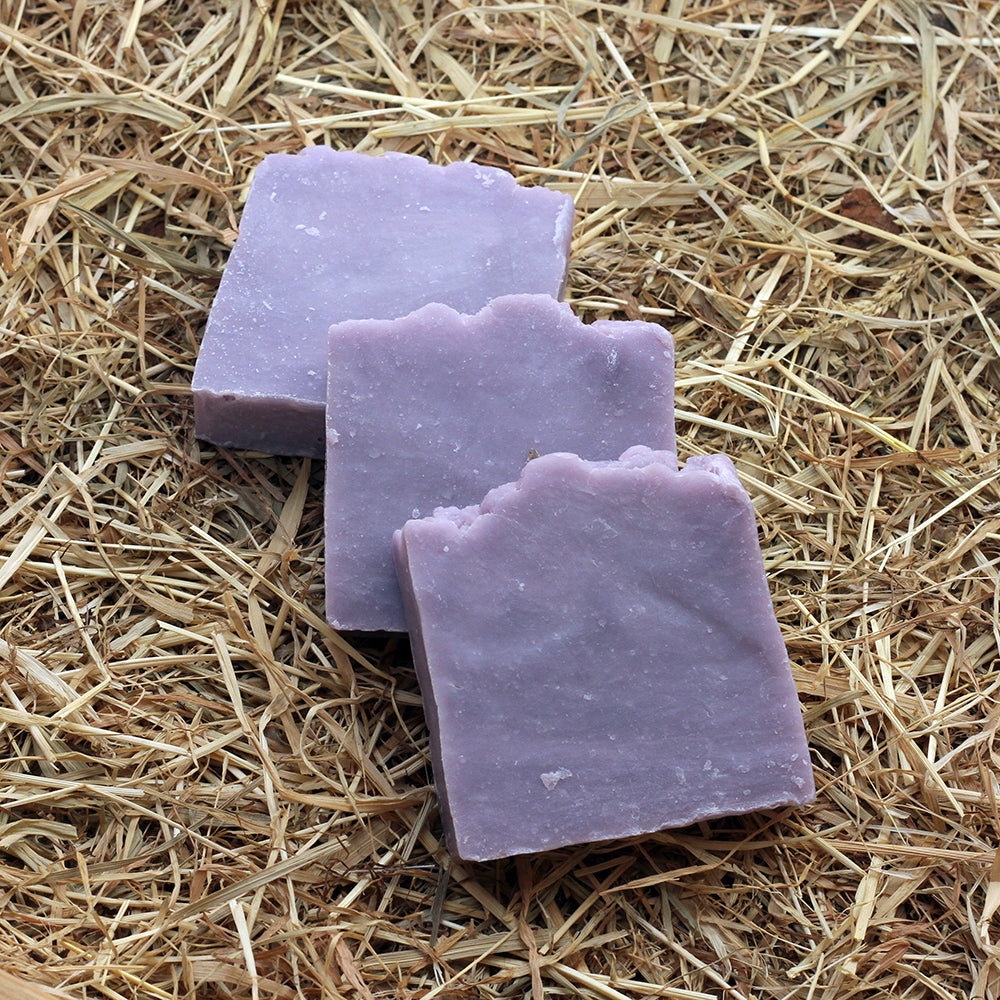 MADEATHAND Naturseife Lavendel 100g - 3 Stück ohne Banderole
