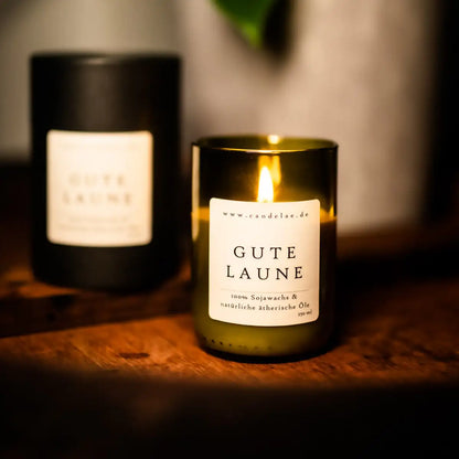 CANDELAE GUTE LAUNE Duftkerze aus Sojawachs Zitrusnoten für positive Energie 250 ml