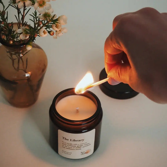 HEY CHALKY Duftkerze im Glas Sparkling Roses 100g, Kerze wird mit Streichholz angezündet