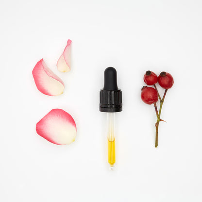 OELFAKTORISCH Wildrosenöl Gesichtsöl mit Jojobaöl und ätherischen Ölen 50 ml