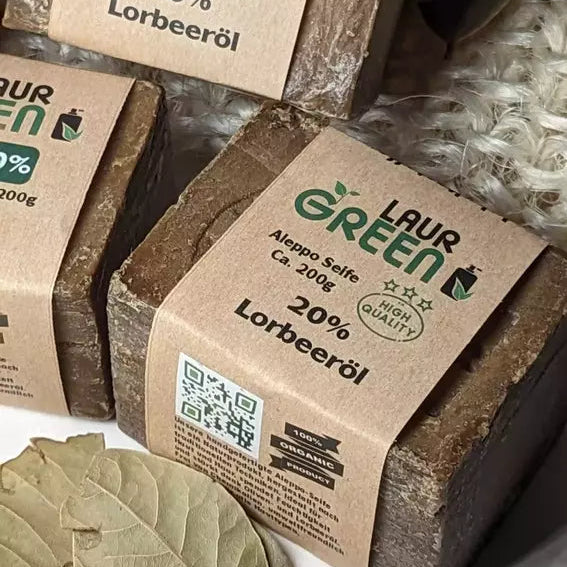 LAURGREEN Orginal Aleppe Seife 20% Lorbeeröl ca. 200g - 3 Seifen mit Banderolen und Lorbeerblättern