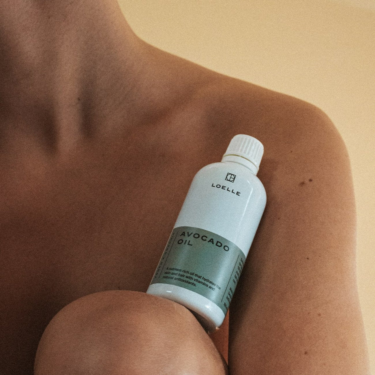 LOELLE Avocadoöl für trockene & reife Haut 100 ml