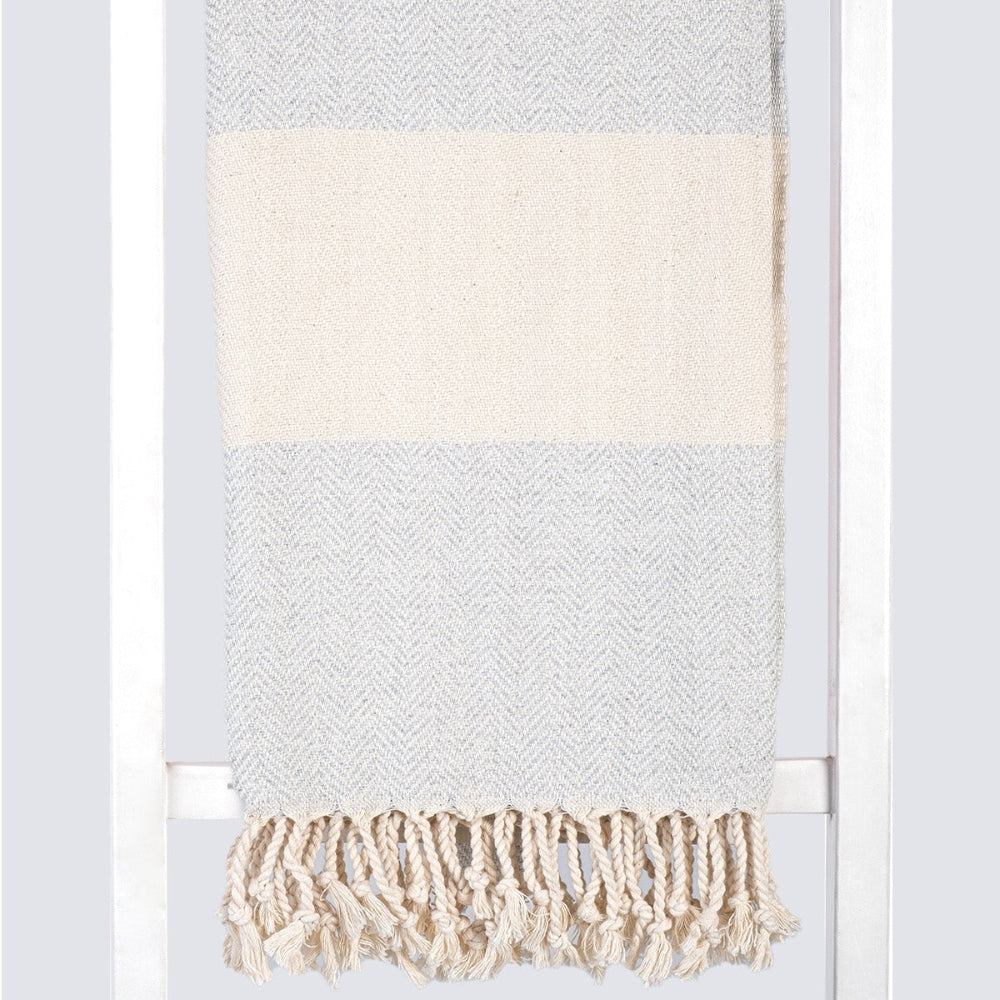 MADEATHAND Pestemal Türkisches Hamamtuch für Sauna, Strand, Dusche, 100x180cm, herringbone light grey,  Fischgraet hellgrau, Muster Detailansicht