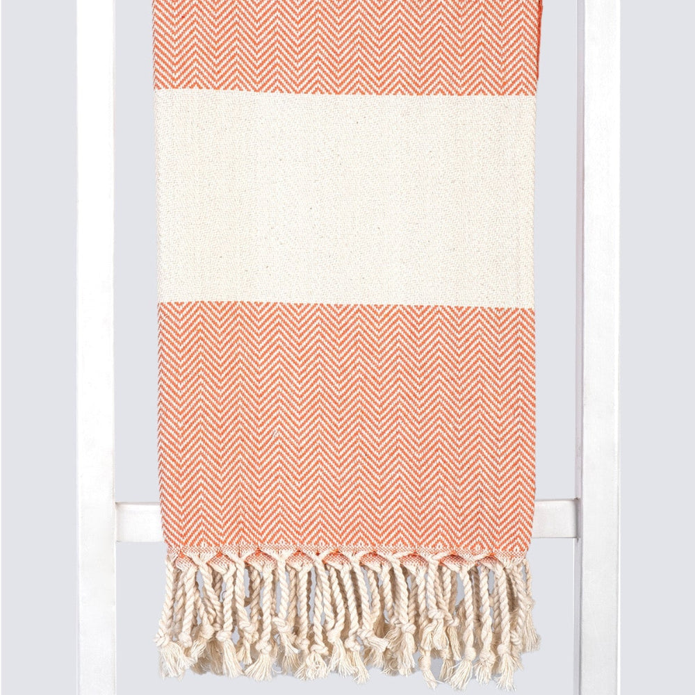 MADEATHAND Pestemal Türkisches Hamamtuch für Sauna, Strand, Dusche, 100x180cm, herringbone orange,  Fischgraet orange, Muster Detailansicht