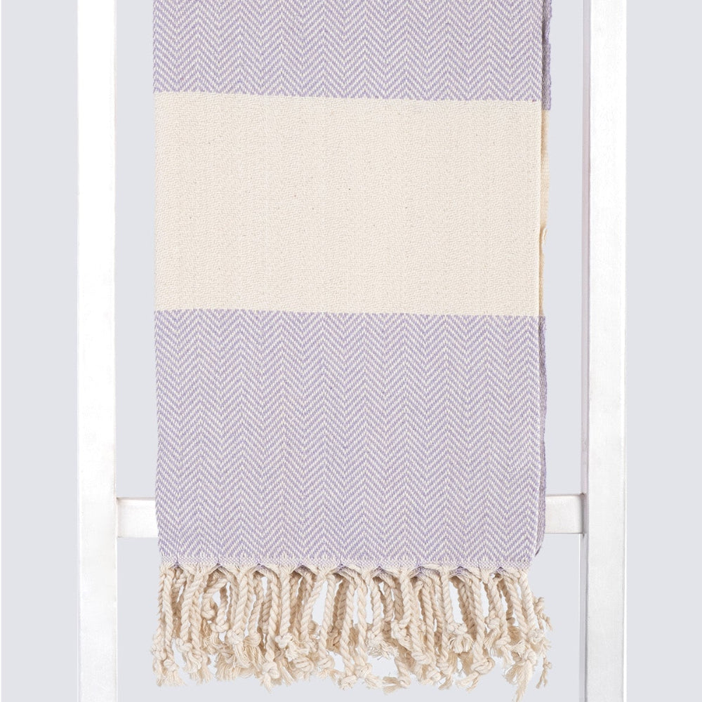 MADEATHAND Pestemal Türkisches Hamamtuch für Sauna, Strand, Dusche, 100x180cm, herringbone purple,  Fischgraet lila, Muster Detailansicht