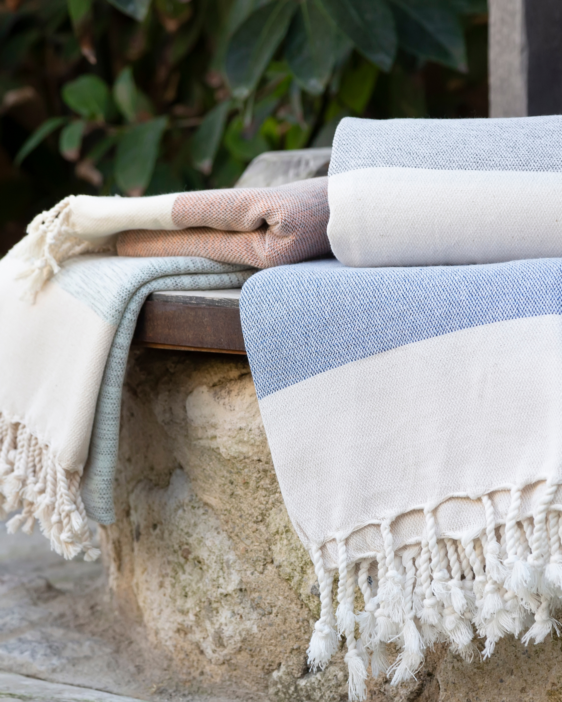 MANOLIA Beach Towel, Turkish Bath Hammam Towel, Spa & Sauna Towel - Dark Blue-4
