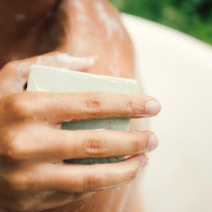 THEREFORE BEAUTY Block 002 nährende Pflegeseife mit Traubenkernöl für reife Haut 1 Stück