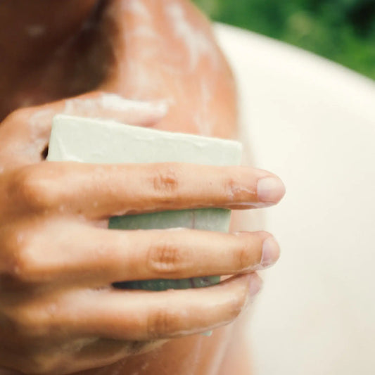 THEREFORE BEAUTY Block 002 nährende Pflegeseife mit Traubenkernöl für reife Haut 1 Stück