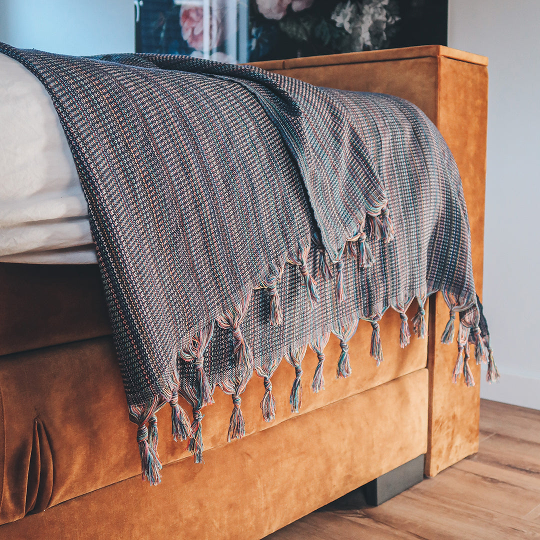 MADEATHAND | TAGESDECKE BUNT BAUMWOLLE | 200x240cm-0